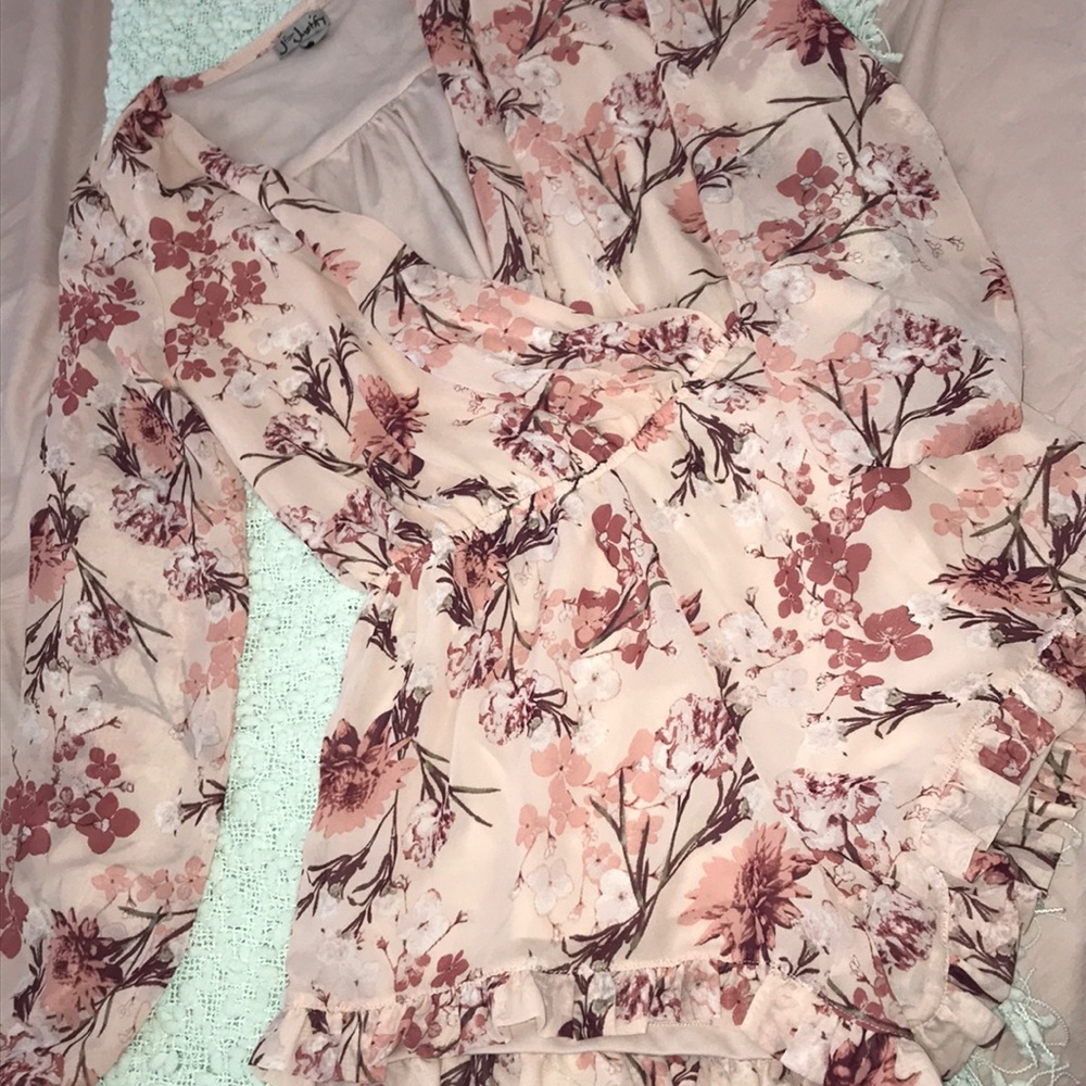 Low V-neck Light Pink Floral Romper
